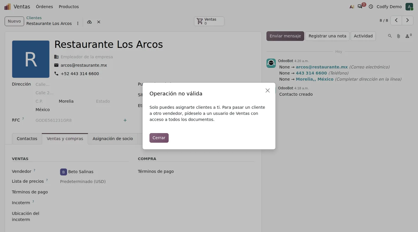Aviso que impide a una vendedora asignar un cliente a otro vendedor